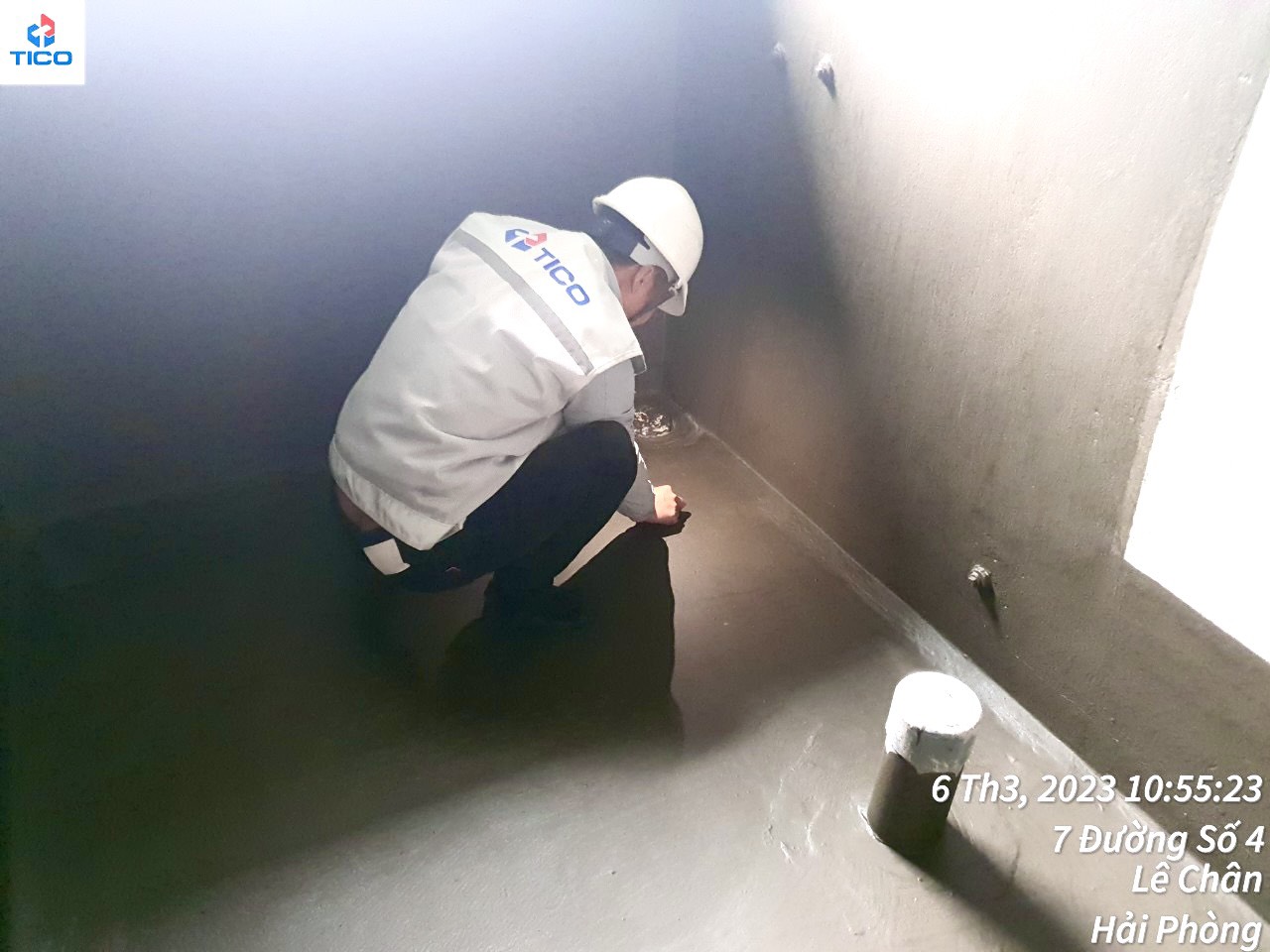 Tự thi công chống thấm nhà vệ sinh nhanh chóng, hiệu quả, rẻ nhất 2024 16 Thi công chống thấm nhà vệ sinh