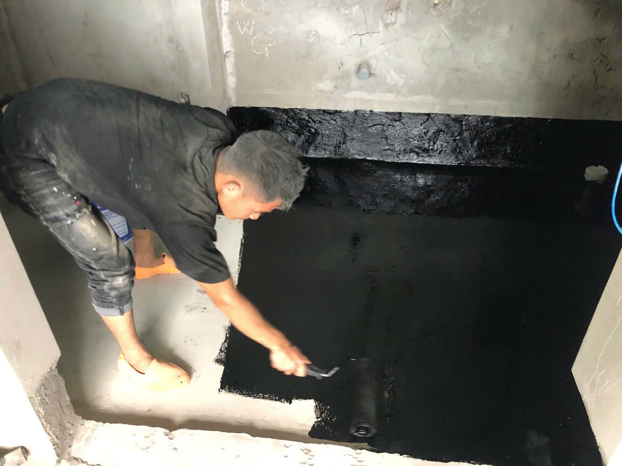 1 Thùng Chống Thấm SIKA Được Bao Nhiêu Mét Vuông? 3 Thi công chống thấm SIKA