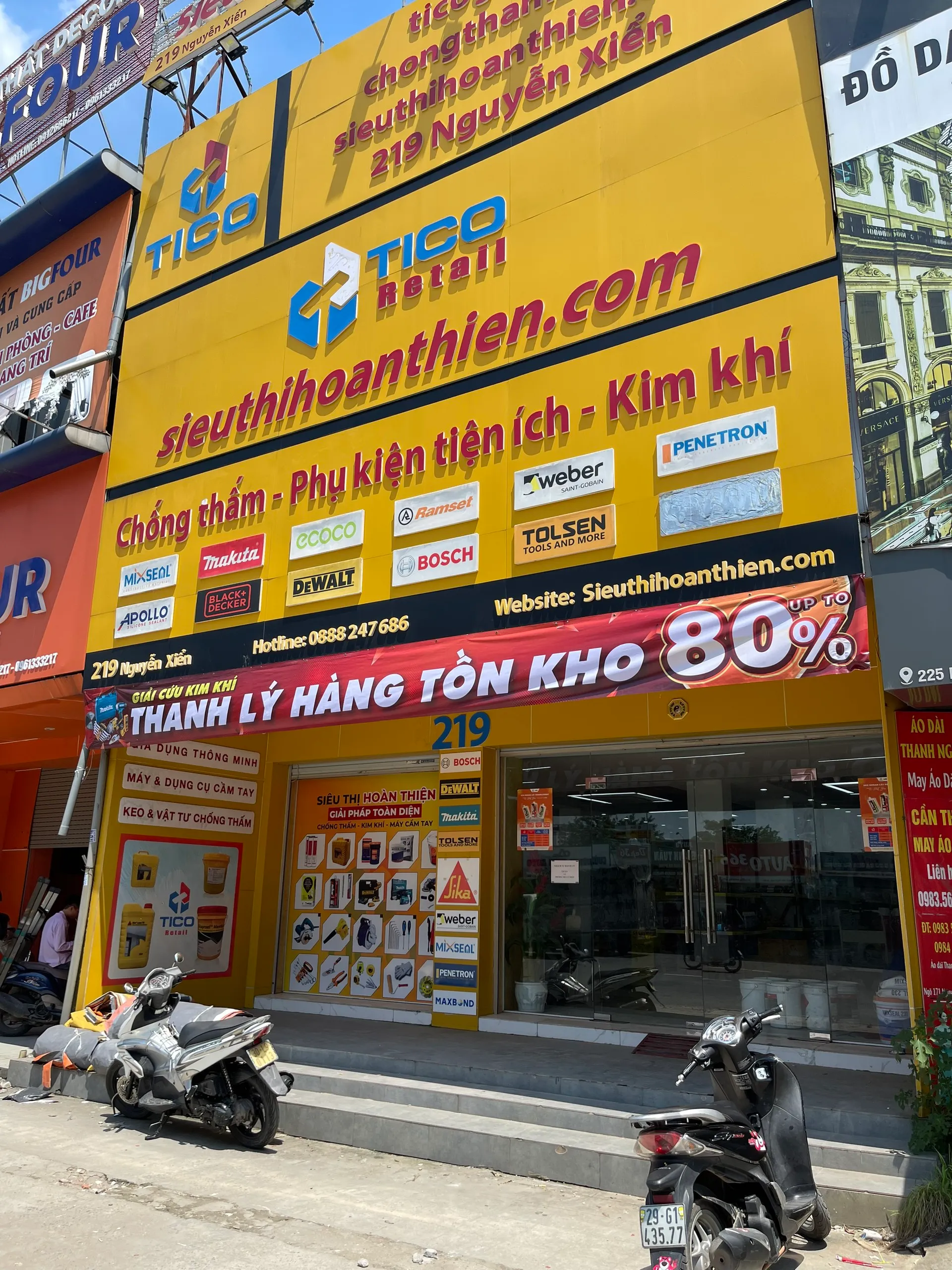 Cửa hàng chống thấm 247 tại 219 Nguyễn Xiển, Hà Nội