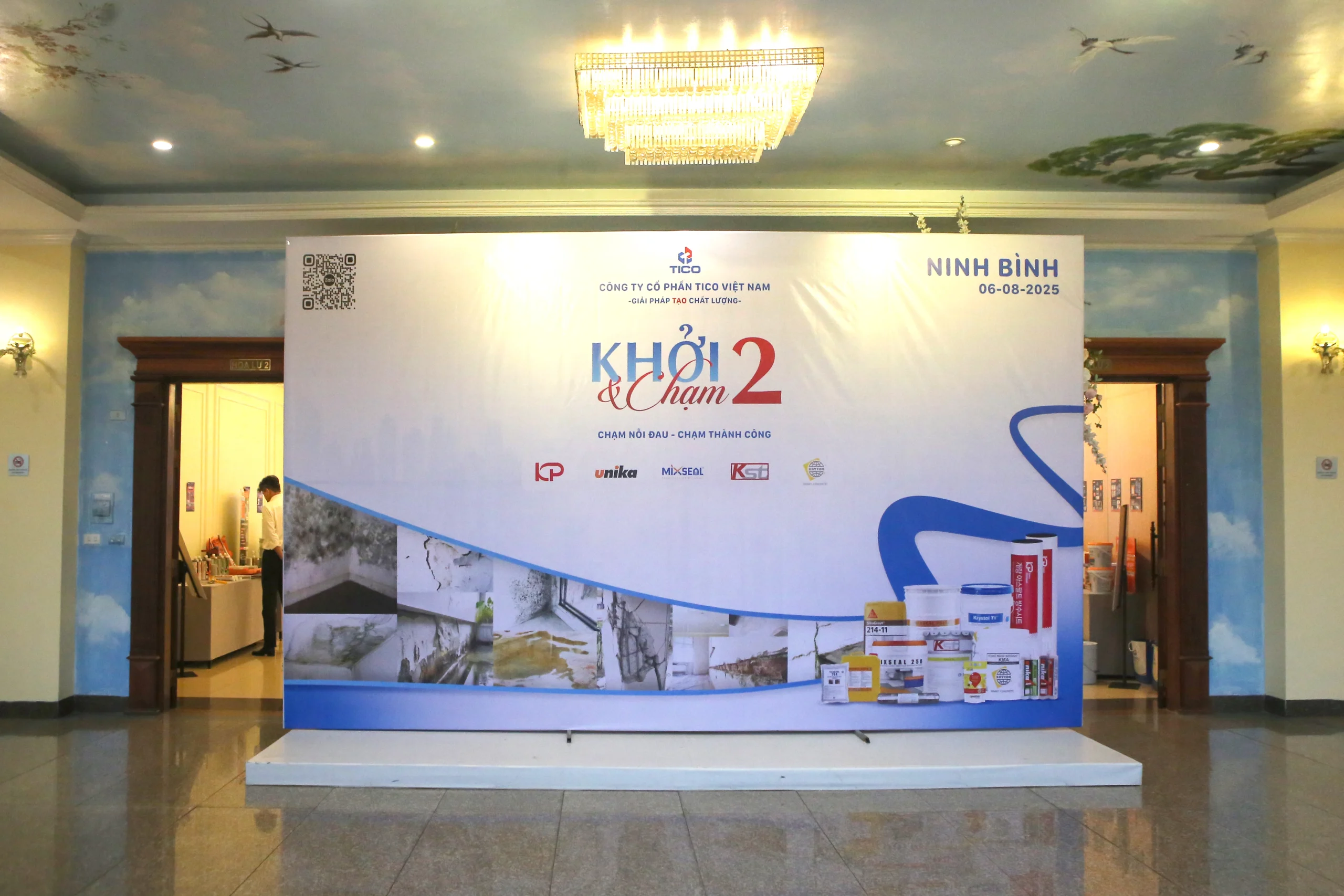 Khởi Chạm Mùa 02 - 2025: Chạm Nỗi Đau” Cùng Cộng Đồng Chống Thấm 5 Backdrop mới của sự kiện khởi chạm mùa 02