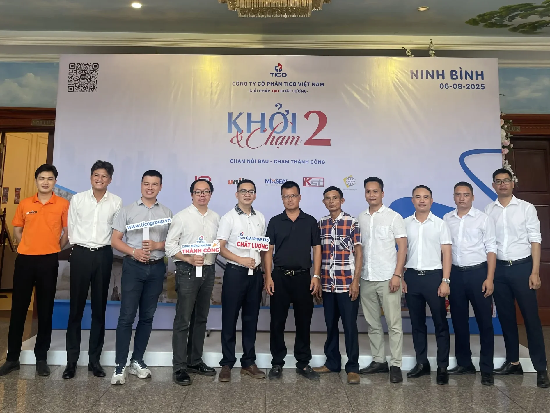 Khởi Chạm mùa 02 với chủ đề "Chạm nỗi đau - Chạm thành công"